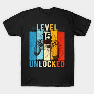 Level 15 Video 15 Year Old 15th Birthday T-Shirt